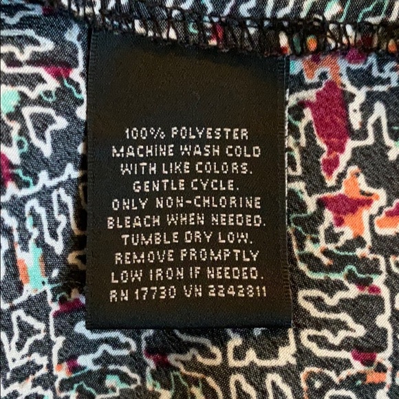 Mossimo Flowy Top- Multicolor - Picture 6 of 6